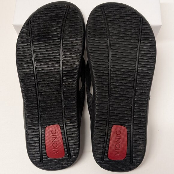 Vionic 44 Wave Toe Post Sandal in Black/Black - Picture 13 of 15